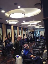 -八佰伴8008星级形象店