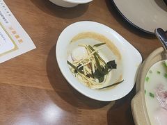 -叁煨蹄花·下饭盐帮菜(人民广场店)