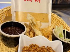 -鲁菜根·泰安菜(万达店)