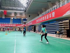 -对外经贸大学羽毛球馆