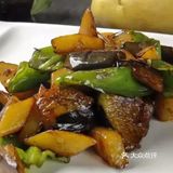 外面的地三鲜太油了！来看看不油的做法