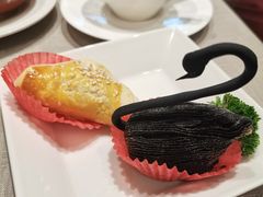 天鹅榴莲酥-希尔顿酒店-豫园中餐厅