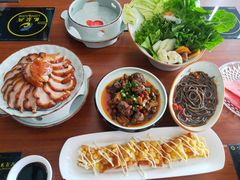 -龙聚德北京烤鸭(沙坪坝华宇A馆店)