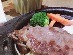 -凡塔斯牛排餐厅(厚街万达店)