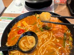 -肥汁米蘭香港米线(宁波路总店)