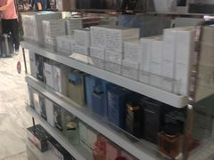 -日上免税店(三径路t3店)