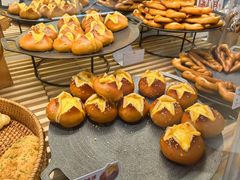 -红星前进面包牛奶公司(君太店)