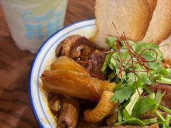 -CowCow其其·牛杂咖啡公司(六运店)