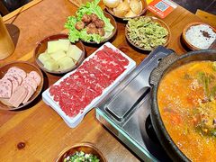 -黔有有贵州酸汤夺夺粉火锅(五味十字店)