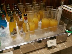 -南湖名都·景湖轩全日制餐厅·海鲜自助·东南亚风味·临湖而食