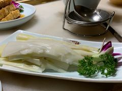 笋片-巴渝瓦肆重庆鲜火锅(宝龙环湖店)