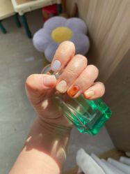 -雪奈传统美甲美睫