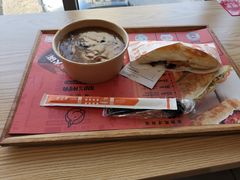 -驴世家驴肉火烧·凉皮·胡辣汤(五道口店)