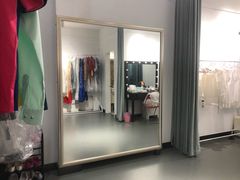 -易摄全家福照相馆(兰庭国际A座店)