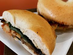 -Catch Bagel(芳草地店)