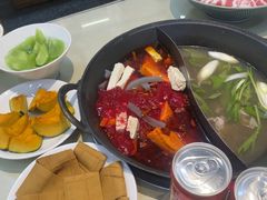 -赵美丽·重庆社区火锅·直营店(火车东站·中豪国际店)