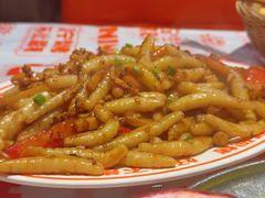 -威记烧嘢·南宁烧烤·超级生牛(绿地店)