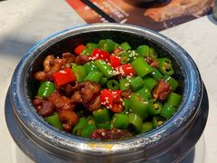 石锅辣子鸡-荣小馆(临海世纪花城店)