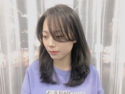 -诗悦发型SALON·圣罗兰店