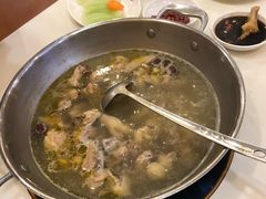 -一席地·本地鸡窝·杭帮鸡火锅(萧山银隆百货店)