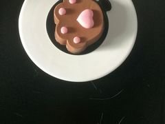 -喵屿·大理花园猫咖