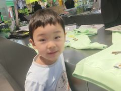 -HOWOW·D2Y(柏威年店)