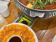 -喇喇排骨火锅·传统韩式脊骨汤(望京西园总店)