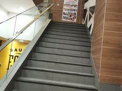 -麦当劳(得来速店)