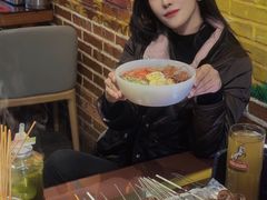 -三个大叔烤羊肉串·炭炉砂锅菜(西三旗店)