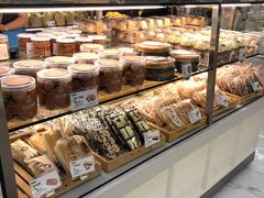 面包甜点陈列柜-御蝶坊KNAC(西荟城店)