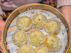 -馋三尺蟹粉小笼(人民广场店)