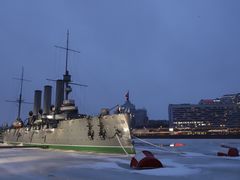 -阿芙乐尔号巡洋舰