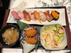 -家贺屋刺身寿司专门店