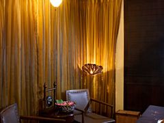 -迪瓦娜按摩和水疗中心