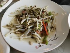 芦苇根炒肉丝-梦缘水乡·湖景餐厅