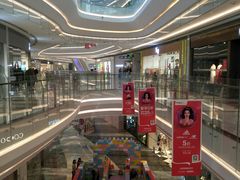 -银泰百货(厦门国贸中心店)