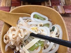 -天瑞福云南过桥米线(十里河店)