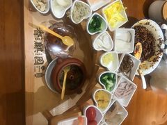 -香麒园·过桥米线·南湖雅宴