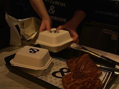 -BUTTERFUL&CREAMOROUS 黄油与面包(西单大悦城店)