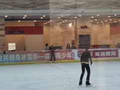 -冠军冰场(环球中心店)
