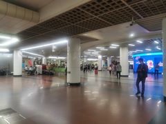 -公园前(地铁站)