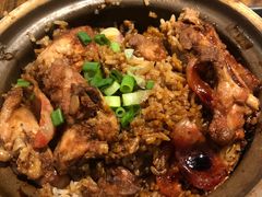禤記瓦煲鸡饭-马来西亚美食街