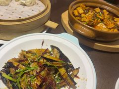-东口码头·烧鸽子·鱼头泡饼·地方菜(金鹰悦城店)