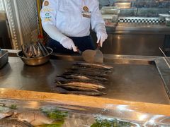 -荣誉国际酒店-云顶旋转餐厅