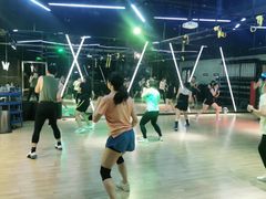 -威克健身游泳(万菱汇店)