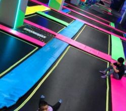 -蹦贝运动中心·蹦床·攀岩·闯关(龙岗店)