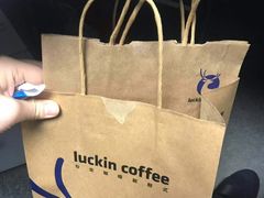 -瑞幸咖啡(尼盛尚品汇店)