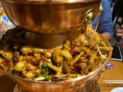 -炉小二铜锅牛蛙•川湘菜(三里屯店)