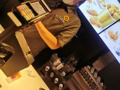 -麦当劳(友谊路得来速店)