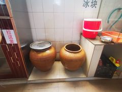 -正宗杨记普洱酸醋米线(总店)